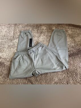 VANQUISH ESSENTIAL STEEL GREY OVERSIZED SWEATPANTS